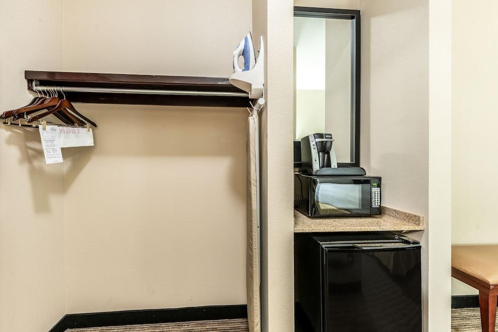 Red Lion Inn & Suites Mineral Wells Dış mekan fotoğraf