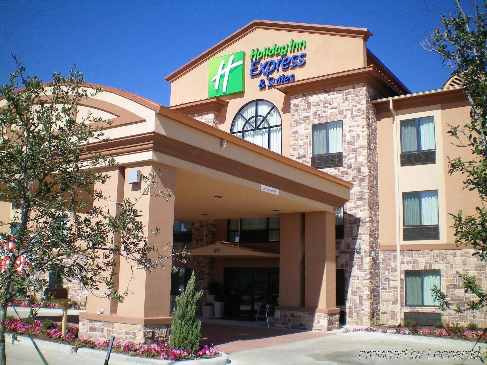 Red Lion Inn & Suites Mineral Wells Dış mekan fotoğraf