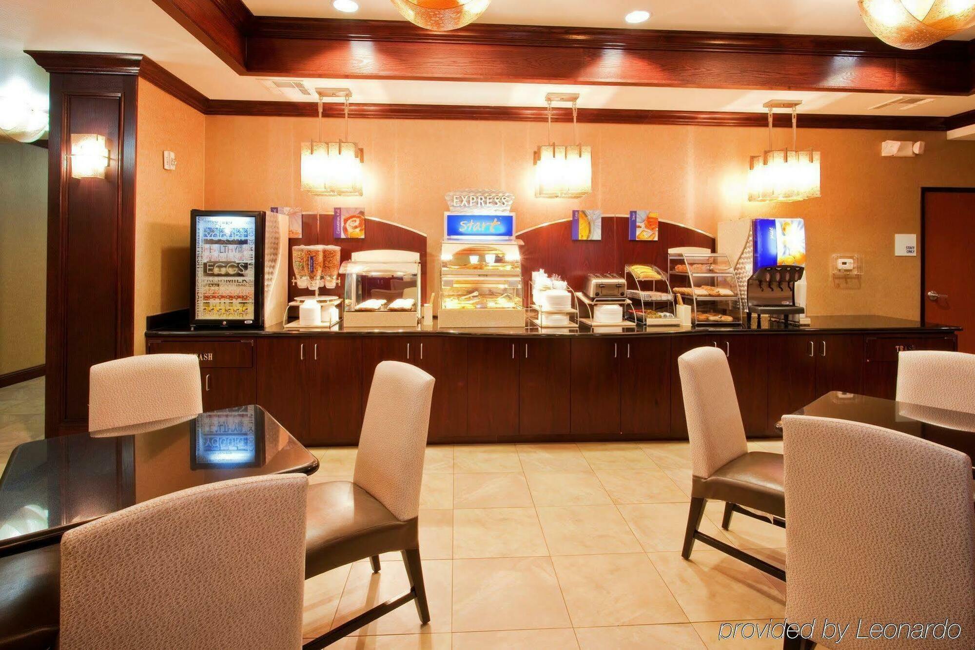 Red Lion Inn & Suites Mineral Wells Dış mekan fotoğraf